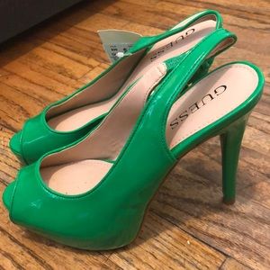 GUESS green summer heels - never worn!